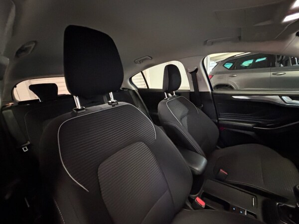 Used Ford Focus 2019 for sale - 75383714: Photo 13