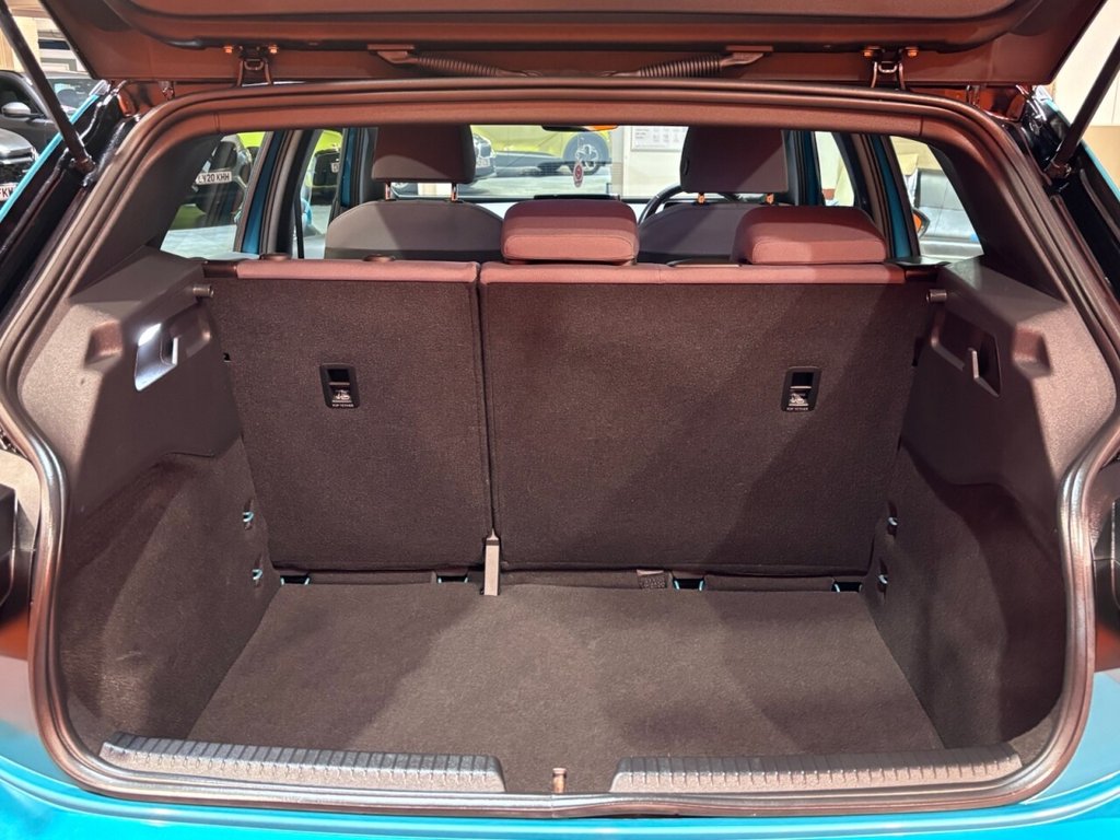 Used Volkswagen ID.3 2021 for sale - 76841664: Photo 10