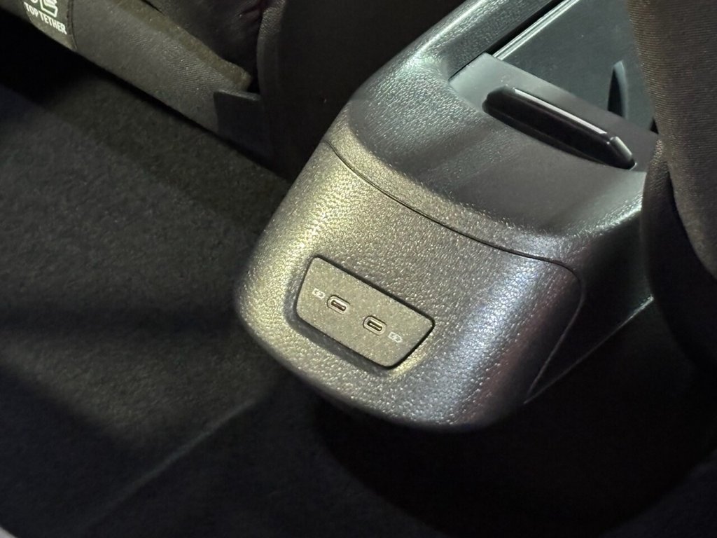 Used Volkswagen ID.3 2021 for sale - 76841664: Photo 7