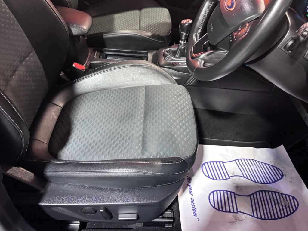 Used Ford Focus 2019 for sale - 76105993: Photo 14