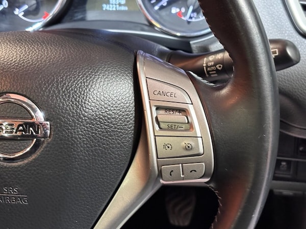 Used Nissan Qashqai 2017 for sale - 76303682: Photo 25