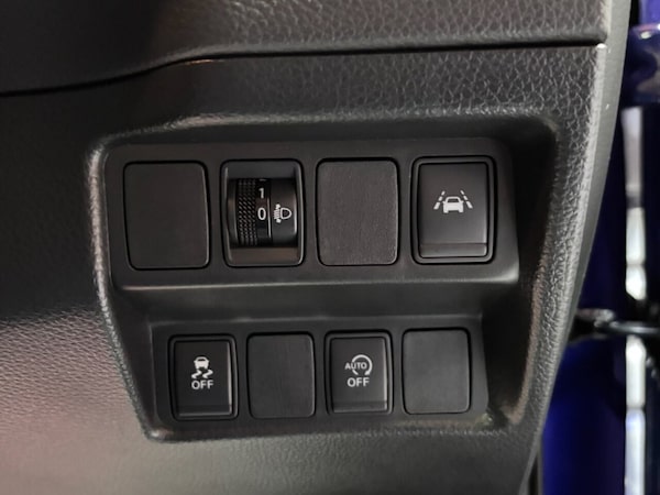 Used Nissan Qashqai 2017 for sale - 76303682: Photo 37
