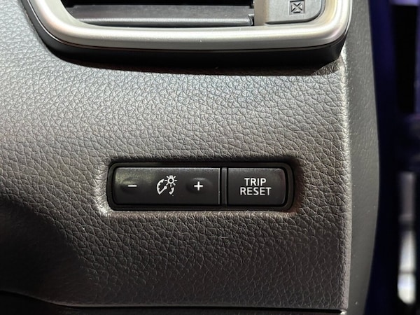 Used Nissan Qashqai 2017 for sale - 76303682: Photo 38