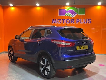 Used Nissan Qashqai 2017 for sale - 76303682: Photo 4
