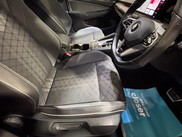 Used Volkswagen Golf 2021 for sale - 74600939: Photo 12