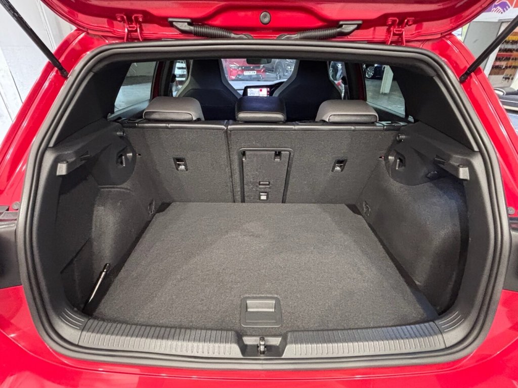 Used Volkswagen Golf 2021 for sale - 74600939: Photo 40