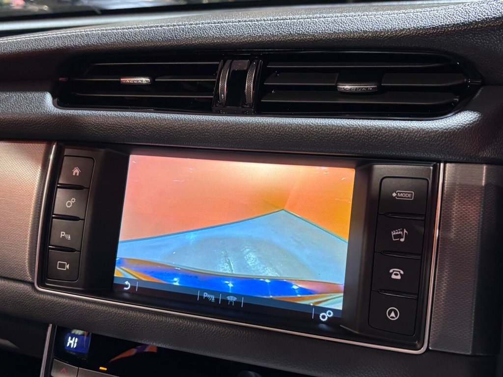 Used Jaguar XF 2017 for sale - 76910116: Photo 37