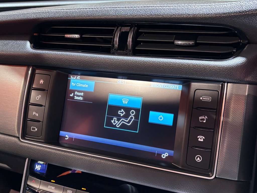 Used Jaguar XF 2017 for sale - 76910116: Photo 38