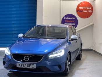 Used Volvo V40 2017 for sale - 74449199: Photo