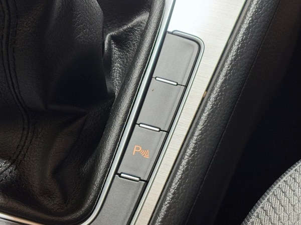 Used Volkswagen Golf 2016 for sale - 74238069: Photo 33