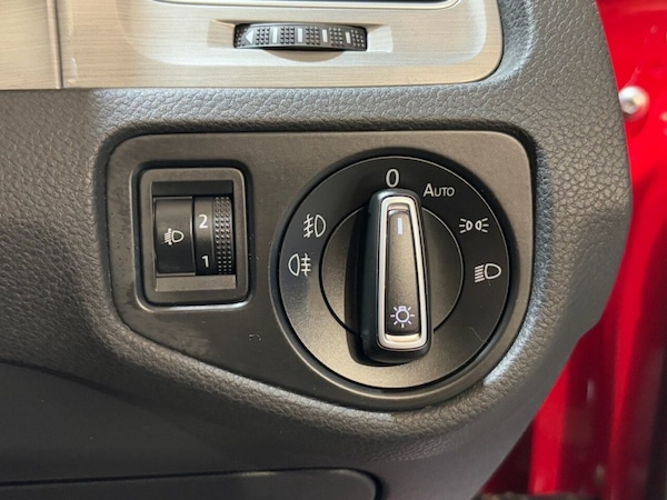 Used Volkswagen Golf 2016 for sale - 74238069: Photo 37