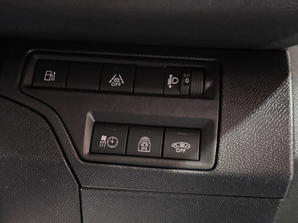 Used Peugeot 3008 2021 for sale - 76292036: Photo 38