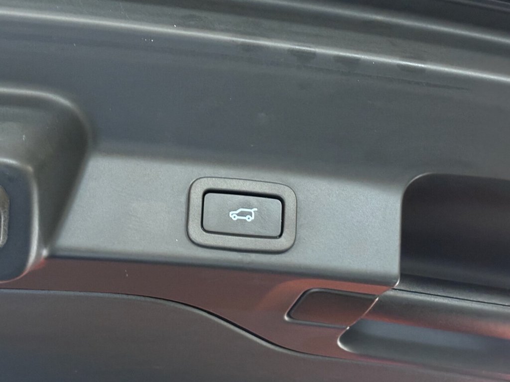 Used Jaguar F-Pace 2020 for sale - 75548130: Photo 25