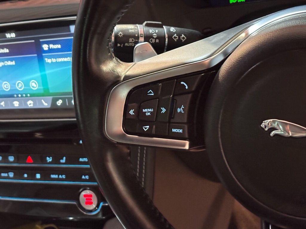 Used Jaguar F-Pace 2020 for sale - 75548130: Photo 26