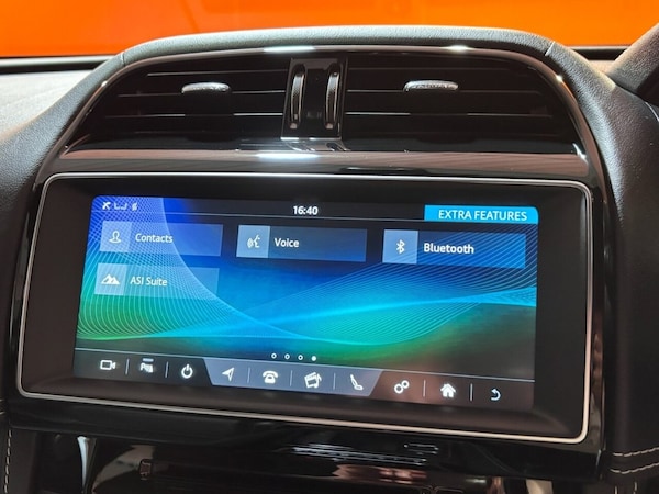 Used Jaguar F-Pace 2020 for sale - 75548130: Photo 34