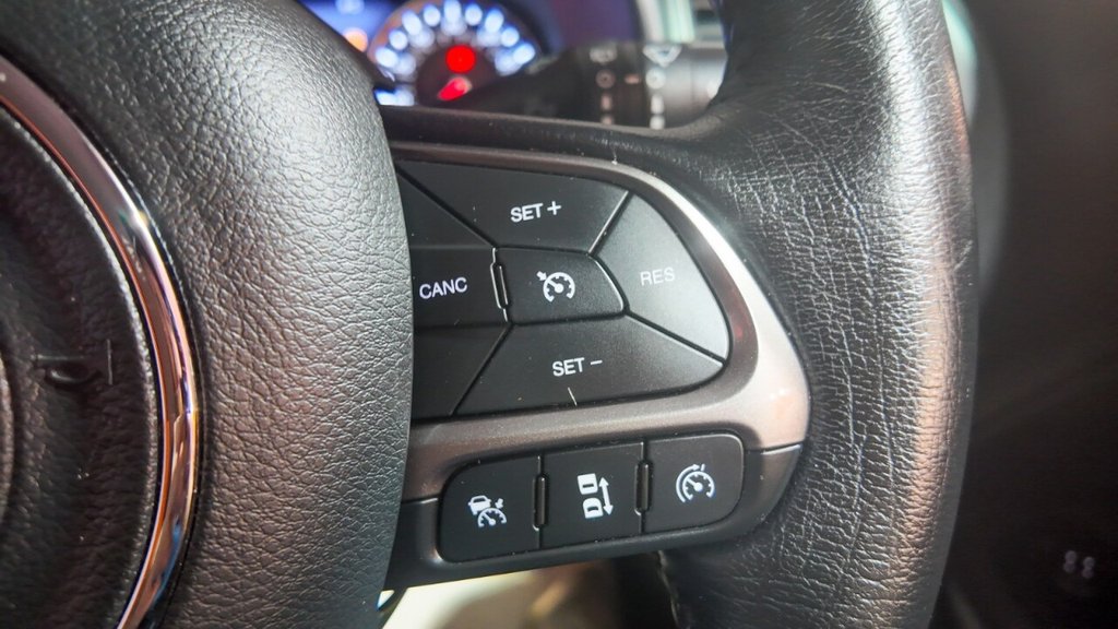 Used Jeep Renegade 2020 for sale - 77059656: Photo 19