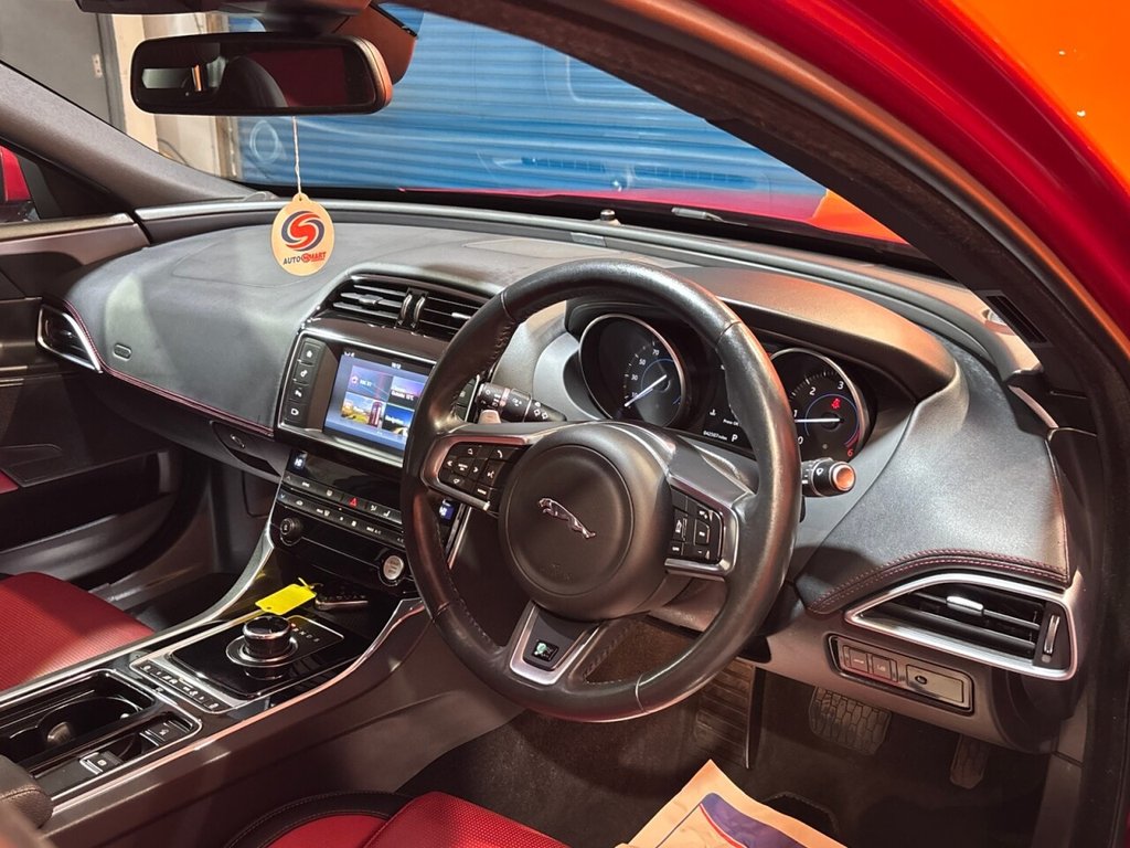 Used Jaguar XE 2018 for sale - 76509562: Photo 14