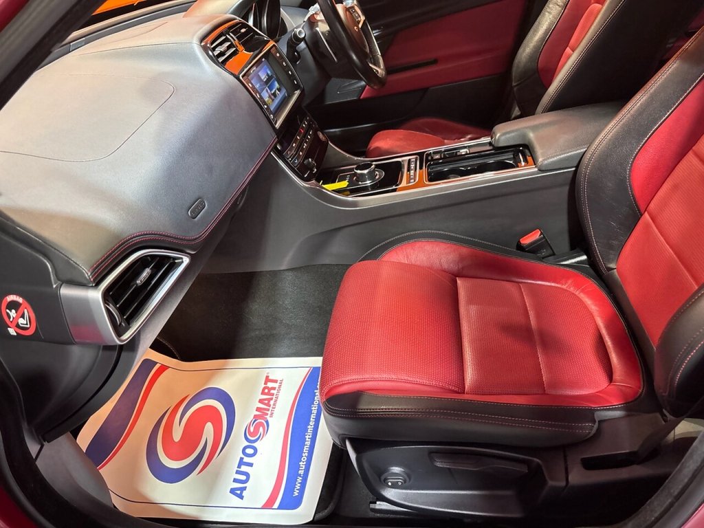 Used Jaguar XE 2018 for sale - 76509562: Photo 20