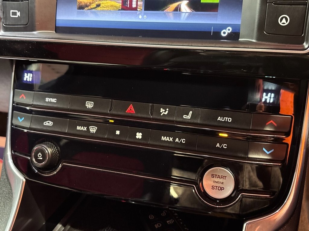 Used Jaguar XE 2018 for sale - 76509562: Photo 26