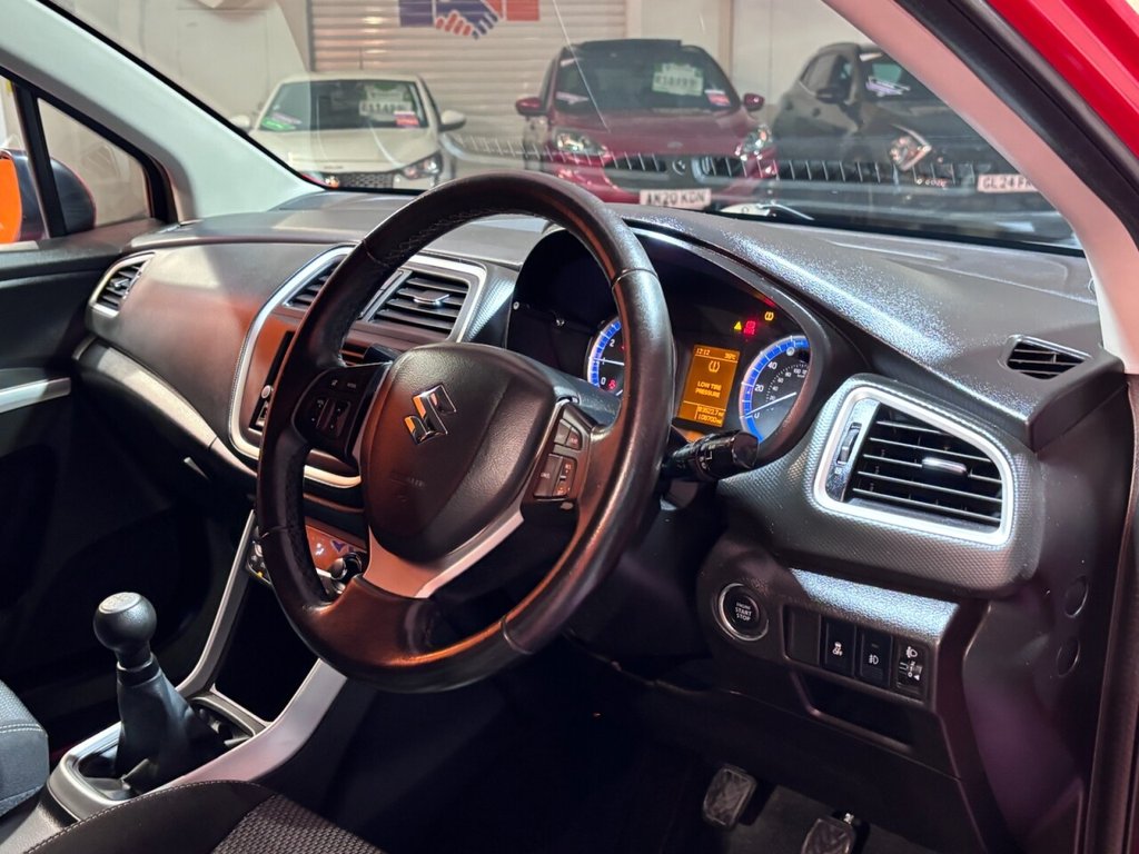 Used Suzuki SX4 S-Cross 2013 for sale - 76535520: Photo 6