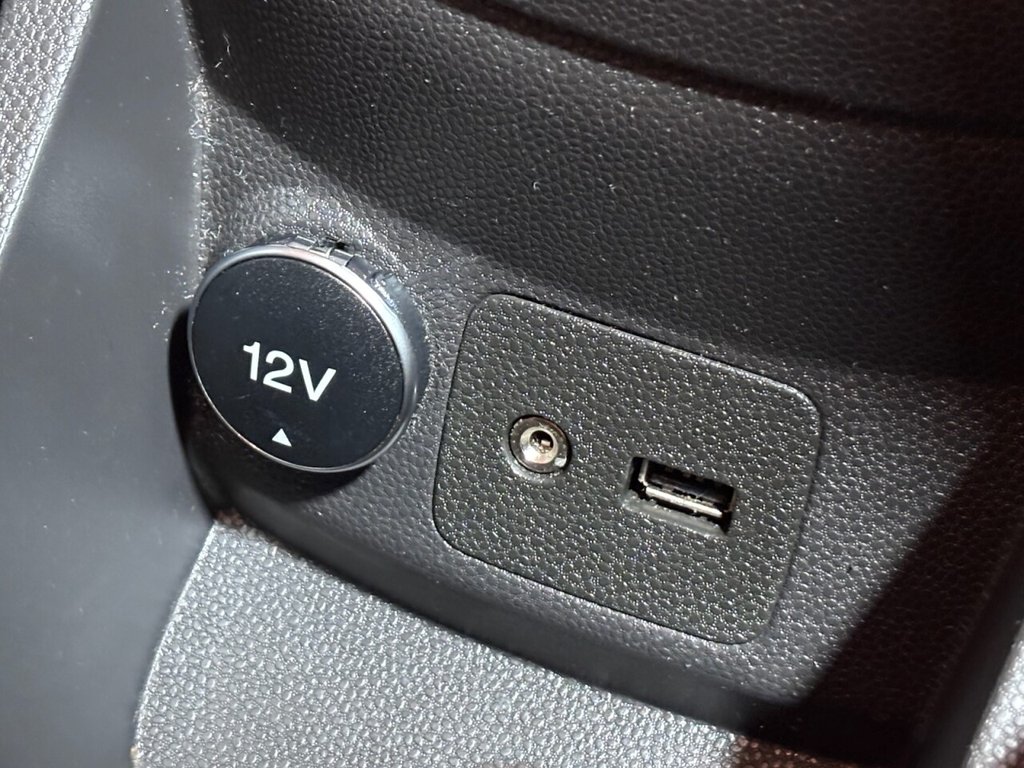 Used Ford Fiesta 2014 for sale - 76111923: Photo 23