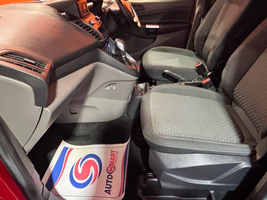 Used Ford Grand Tourneo Connect 2022 for sale - 76604415: Photo 17