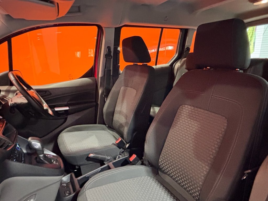 Used Ford Grand Tourneo Connect 2022 for sale - 76604415: Photo 18