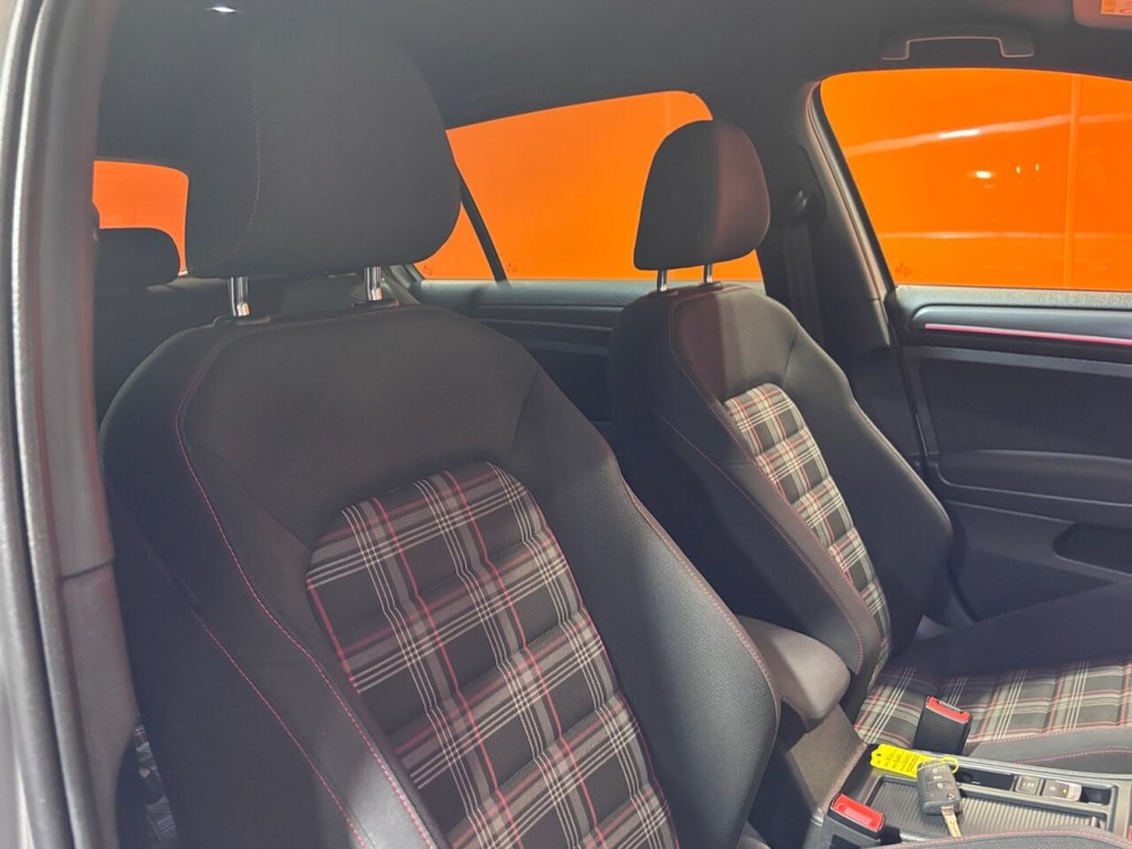 Used Volkswagen Golf 2019 for sale - 78102598: Photo 12