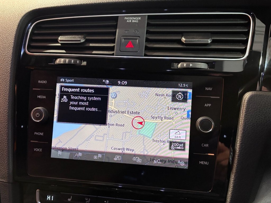 Used Volkswagen Golf 2019 for sale - 78102598: Photo 36