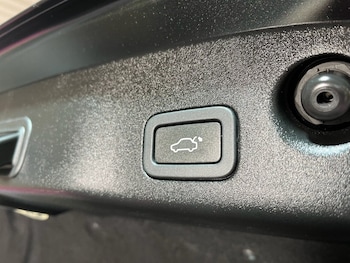 Used Jaguar XJ 2016 for sale - 78017940: Photo