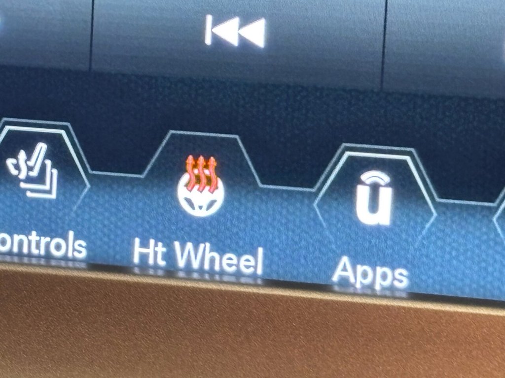 Vehicle 33