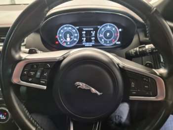 Used Jaguar E-Pace 2019 for sale - 74765707: Photo