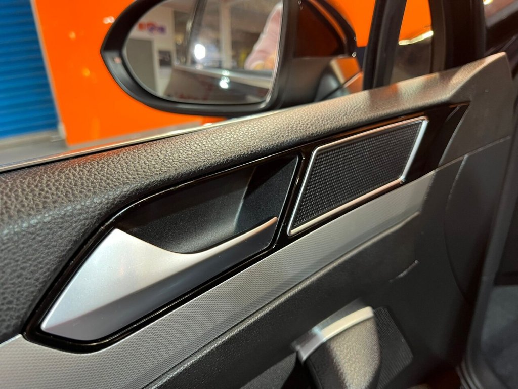 Used Volkswagen Passat 2017 for sale - 77463550: Photo 12