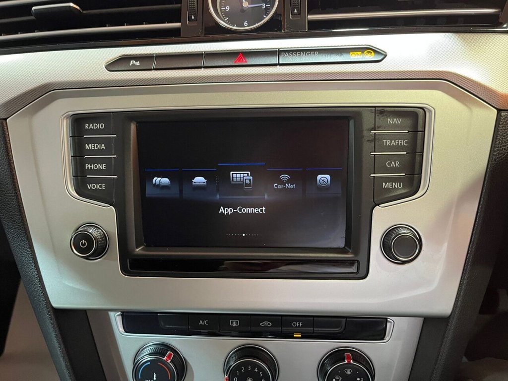 Used Volkswagen Passat 2017 for sale - 77463550: Photo 17