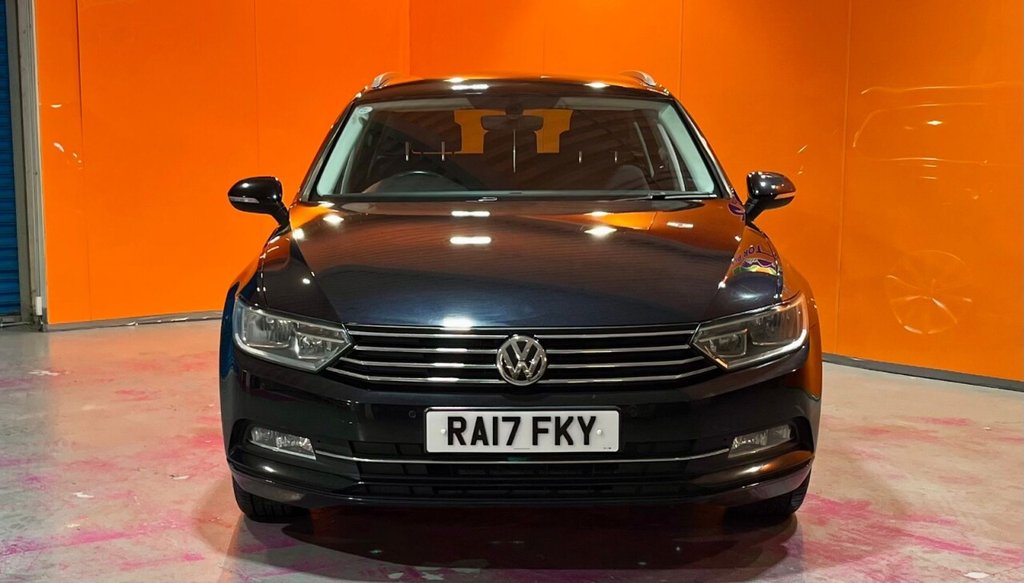 Used Volkswagen Passat 2017 for sale - 77463550: Photo 2