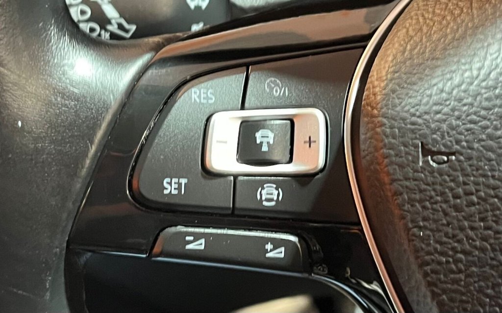 Used Volkswagen T-Roc 2019 for sale - 77498681: Photo 16