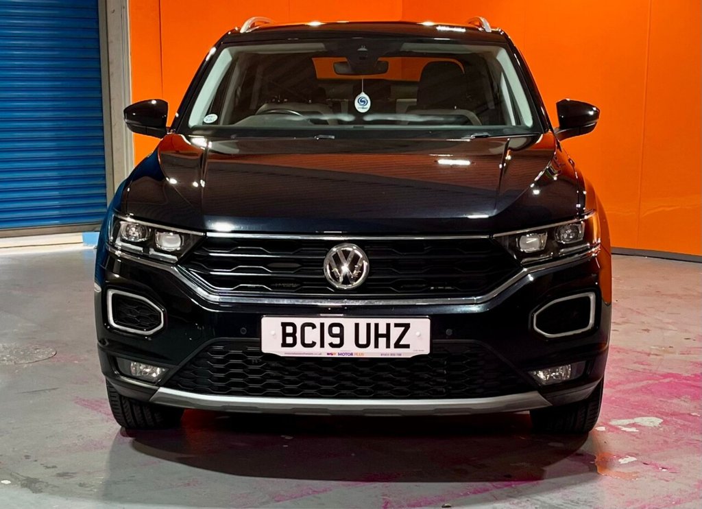Used Volkswagen T-Roc 2019 for sale - 77498681: Photo 2