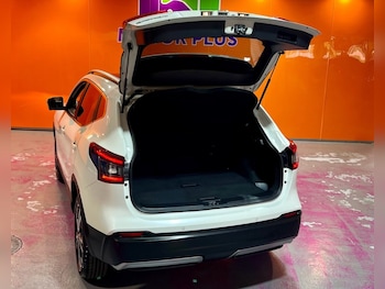 Used Nissan Qashqai 2017 for sale - 78140805: Photo