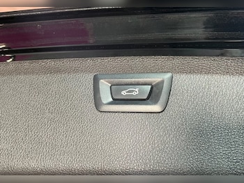 Used BMW 3 Series 2018 for sale - 78232779: Photo