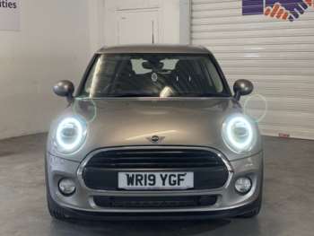Used MINI Hatch 2019 for sale - 75042533: Photo