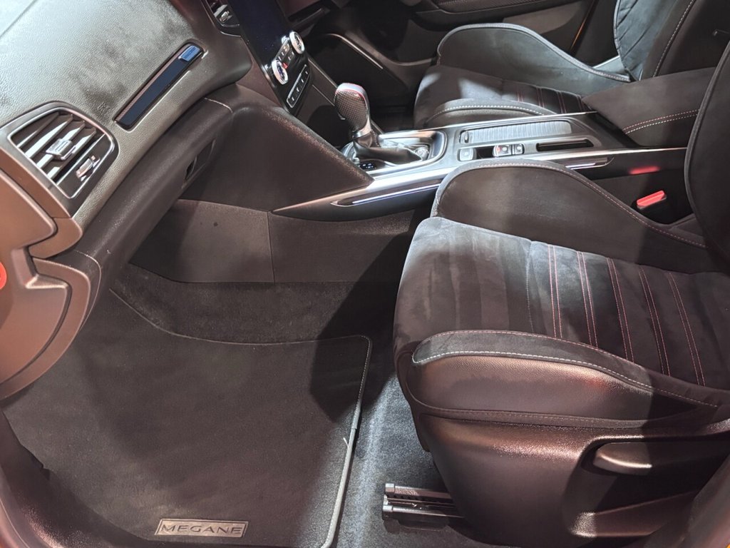 Used Renault Megane 2021 for sale - 76632067: Photo 18