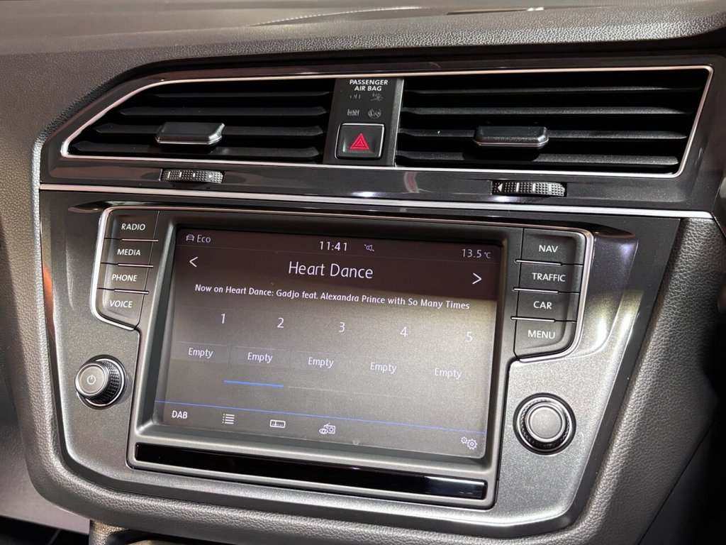 Used Volkswagen Tiguan 2017 for sale - 77835024: Photo 24