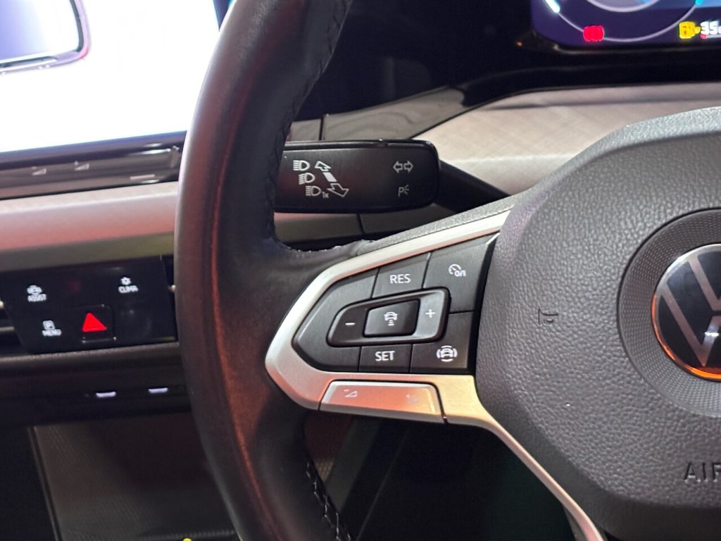 Used Volkswagen Golf 2021 for sale - 76535428: Photo 18