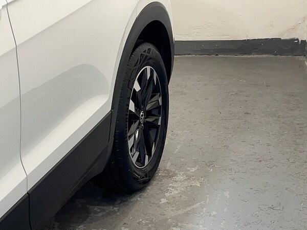 Used Volkswagen T-Cross 2022 for sale - 71992412: Photo 6