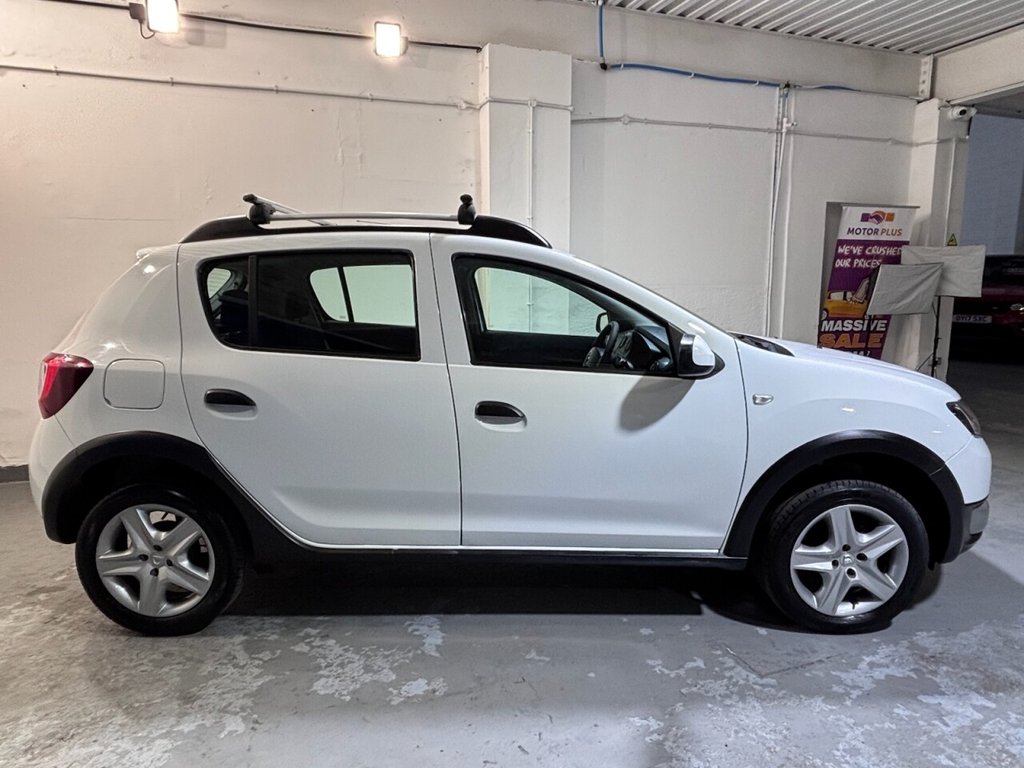 Used Dacia Sandero Stepway 2016 for sale - 73927211: Photo 13