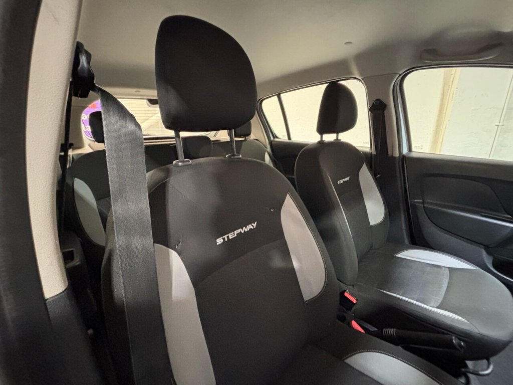 Used Dacia Sandero Stepway 2016 for sale - 73927211: Photo 17
