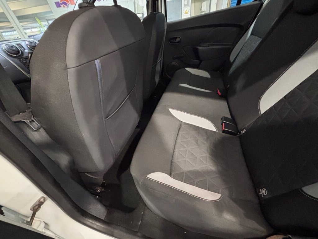 Used Dacia Sandero Stepway 2016 for sale - 73927211: Photo 26