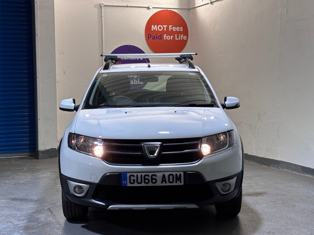 Used Dacia Sandero Stepway 2016 for sale - 73927211: Photo 3