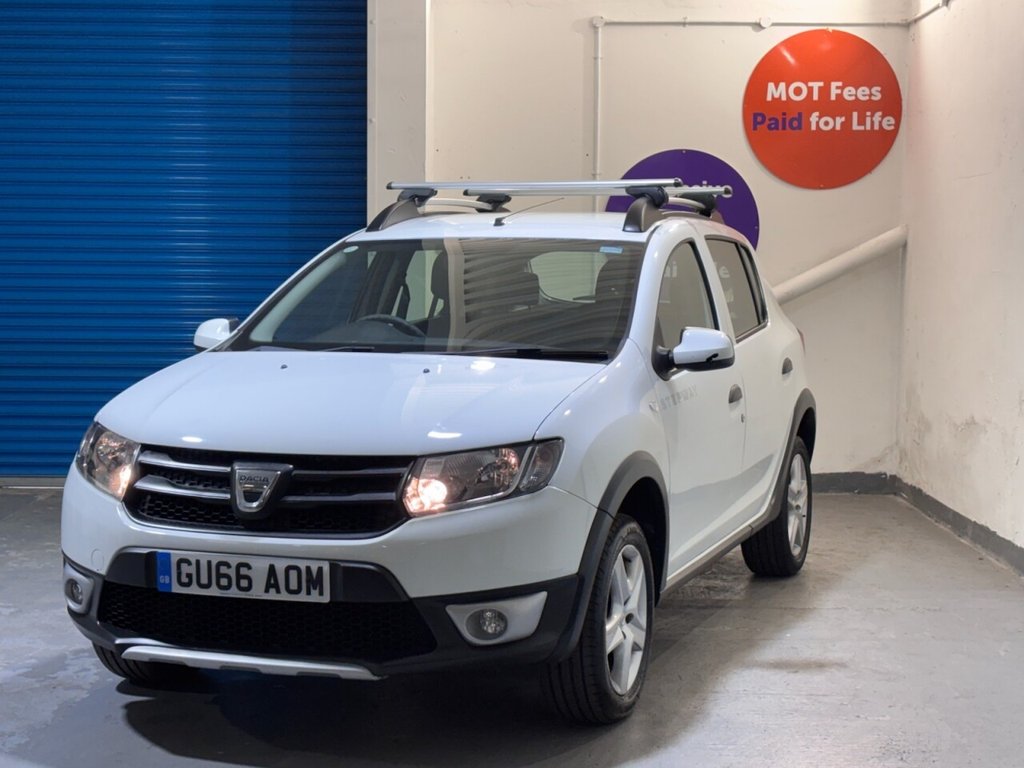 Used Dacia Sandero Stepway 2016 for sale - 73927211: Photo 4