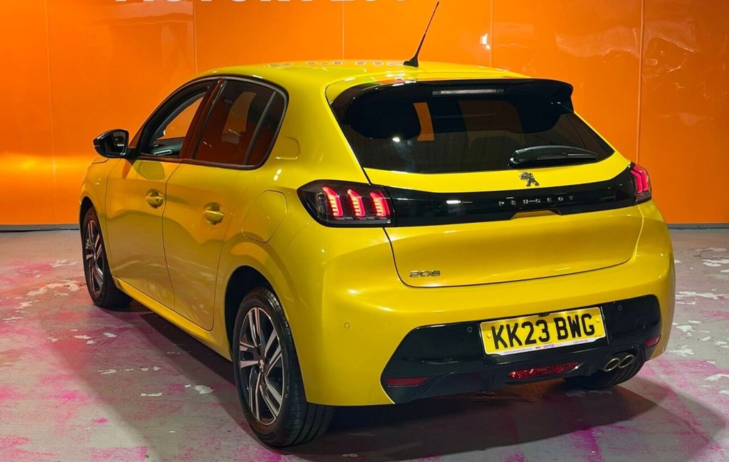 Used Peugeot 208 2023 for sale - 77636648: Photo 3